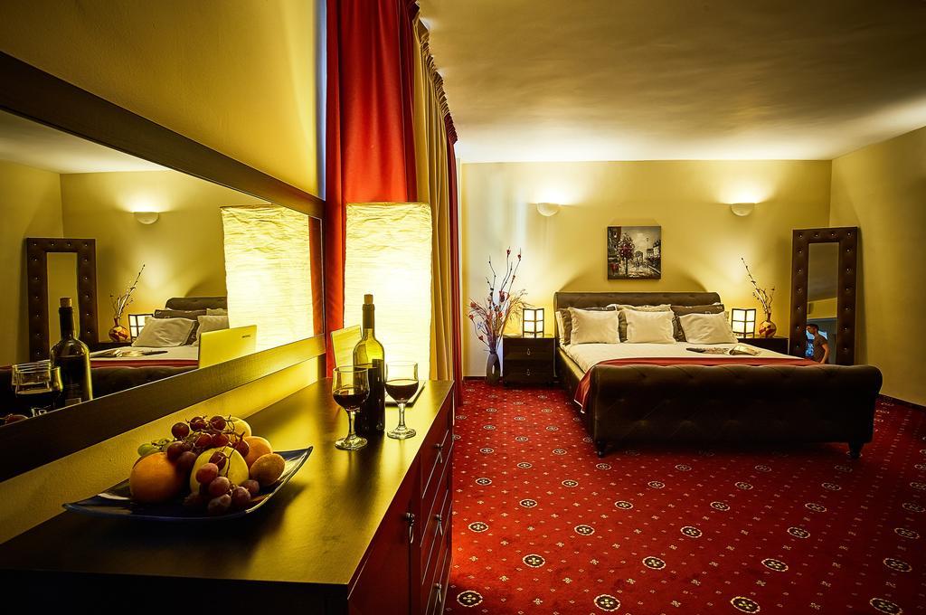 Hotel Sinaia Extérieur photo